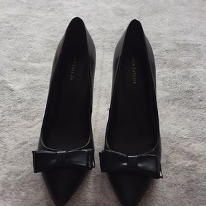Ann Taylor Black Pumps